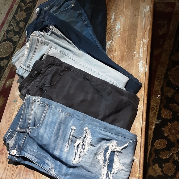 American Eagle Outfitters Denim - $REVISED LISTING$ 6 pack name brand plus size jeans. New W/Out tags